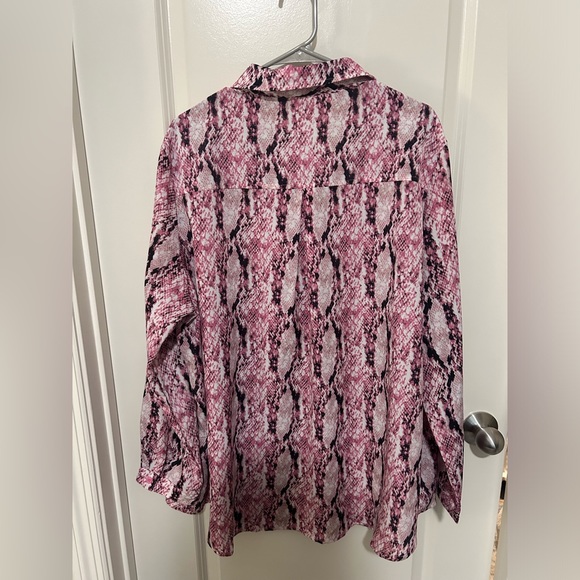 PrettyLittleThing Pink Snake Print Top in Size 16 - Picture 8 of 8